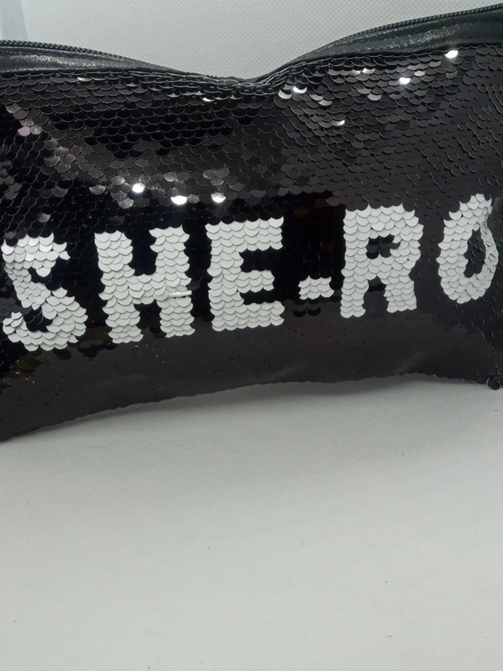 HALLMARK SEQUIN MAKE UP BAG - Picture 3 of 8